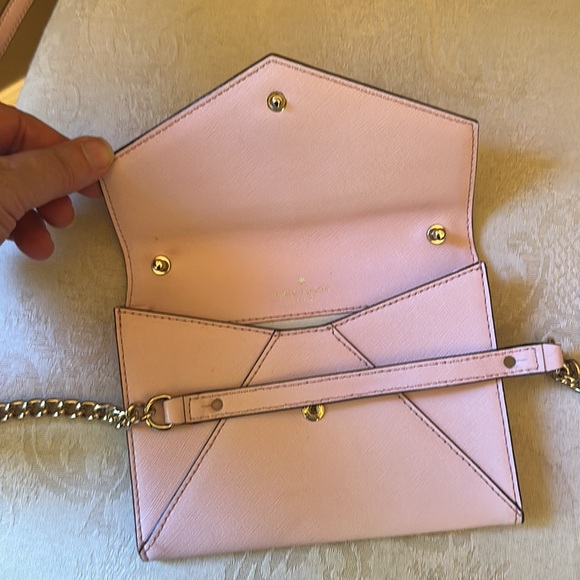 Kate Spade pink Saffiano leather envelope crossbody in EUC - Picture 14 of 15
